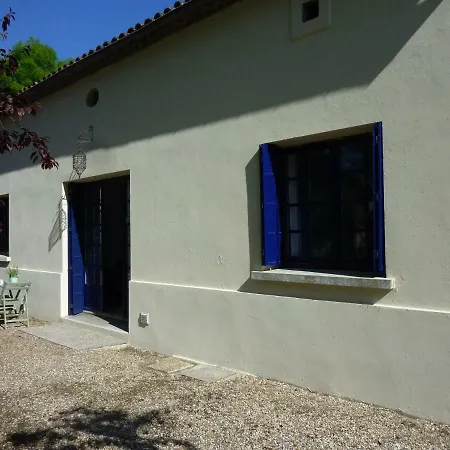 Tour Rouge Gites Virazeil Exterior foto